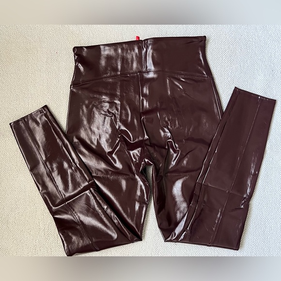 SPANX SHINY FAUX PATENT LEATHER LEGGINGS BURGUNDY/RUBY RED | Size: L - Picture 7 of 15